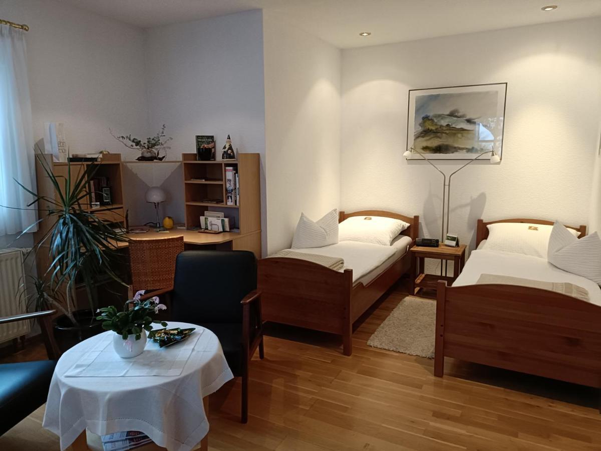 Apartment Haus Merlin Am Boeckelsberg Weimar  Esterno foto