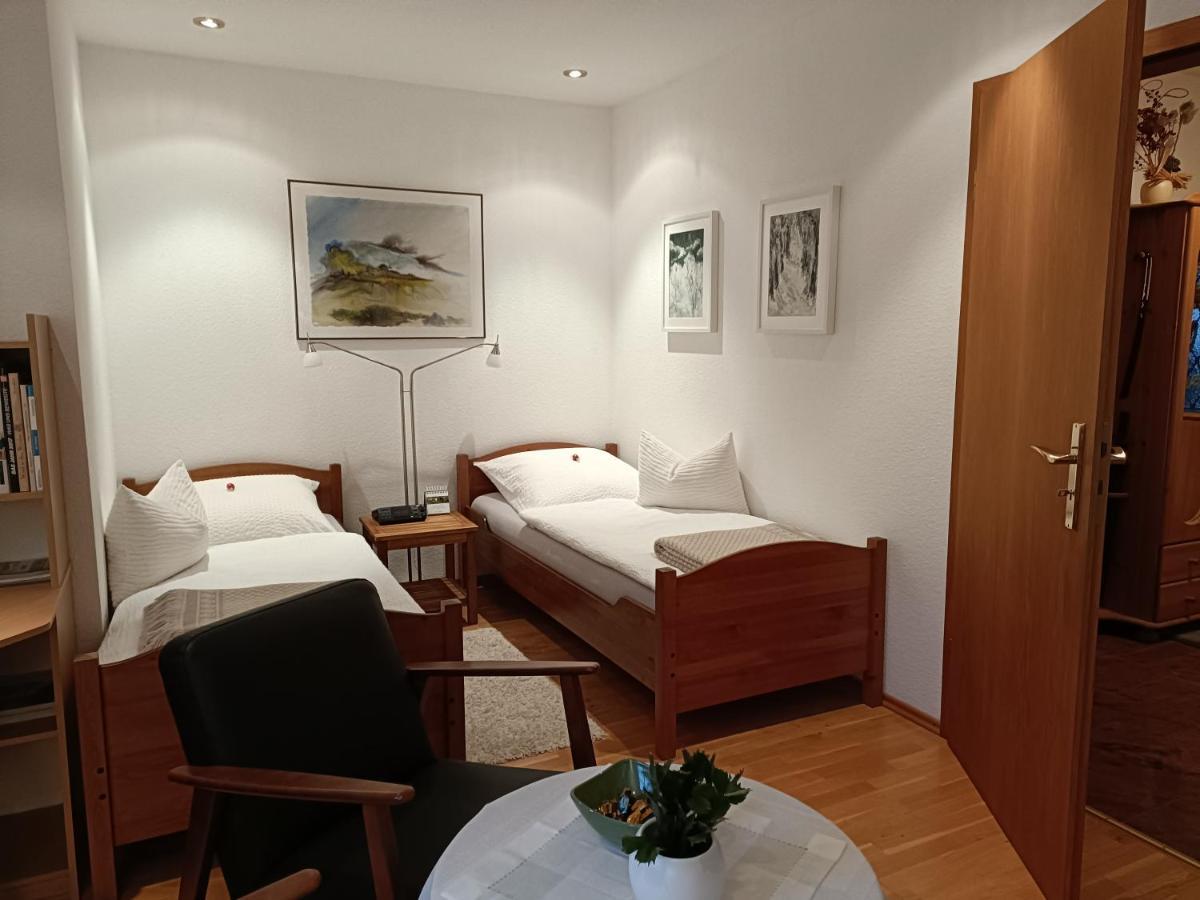 Apartment Haus Merlin Am Boeckelsberg Weimar  Esterno foto