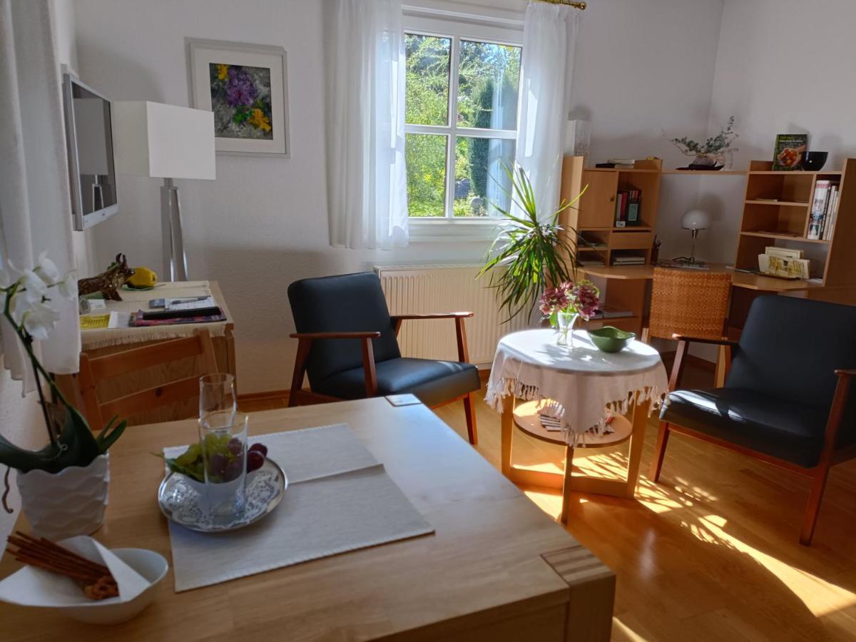 Apartment Haus Merlin Am Boeckelsberg Weimar  Esterno foto
